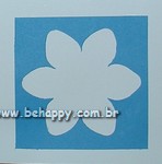 Flor vazada em papelão azul
		  <br>Pacote com 20 unidades